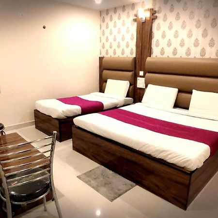 City Hotel Prayagraj Exterior foto