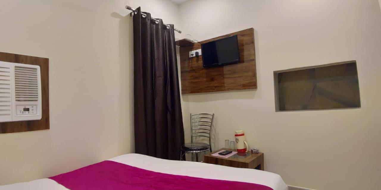 City Hotel Prayagraj Exterior foto
