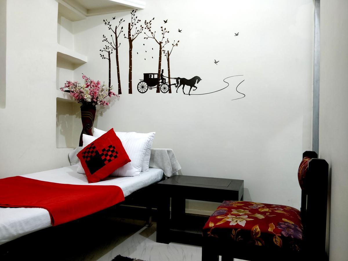 City Hotel Prayagraj Exterior foto